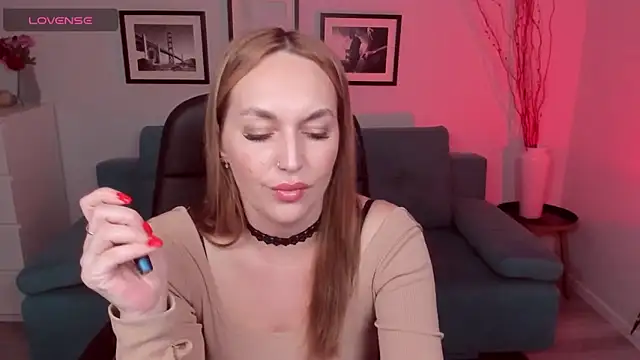 EvieMagical online show from 30, 3, 2026