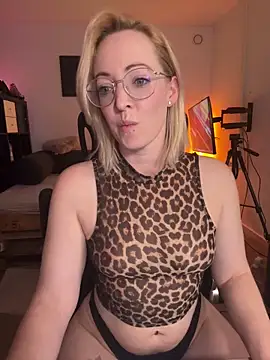 Lea-Kirsch online show from 22, 3, 2026