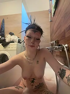 Snapshot of demonLamia chatting on 11, 3, 2026 demonLamia online show from 11, 3, 2026