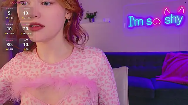 Snapshot of Lily_Mio chatting on 12, 6, 2026 Lily Mio online show from 12, 6, 2026