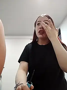 Crystaa12 online show from 11, 2, 2026