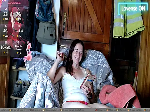 KatelinPepperworth online show from 1, 2, 2026