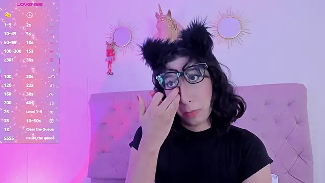 SusannaDoll online show from 5, 2, 2026