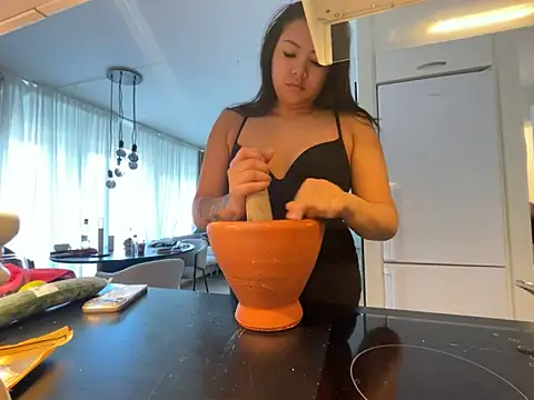 TitiTinyThai online show from 29, 3, 2026