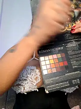 curly girl 31 online show from 19, 2, 2026