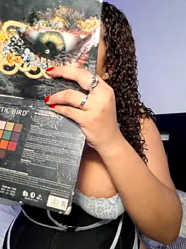 curly girl 31 online show from 12, 4, 2026