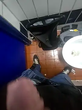 Snapshot of BlnAktivGay chatting on 25, 2, 2026 BlnAktivGay online show from 25, 2, 2026