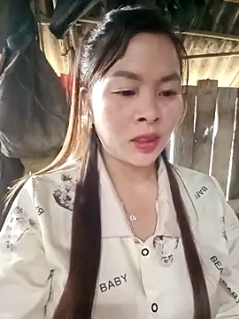 Snapshot of Bling_sexy chatting on 8, 3, 2026 Bling sexy online show from 8, 3, 2026