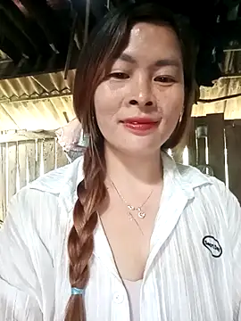 Snapshot of Bling_sexy chatting on 1, 4, 2026 Bling sexy online show from 1, 4, 2026