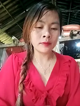 Snapshot of Bling_sexy chatting on 2, 4, 2026 Bling sexy online show from 2, 4, 2026