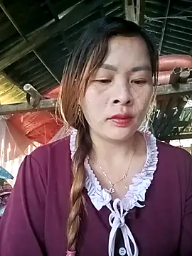 Snapshot of Bling_sexy chatting on 3, 4, 2026 Bling sexy online show from 3, 4, 2026