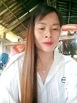 Snapshot of Bling_sexy chatting on 10, 4, 2026 Bling sexy online show from 10, 4, 2026