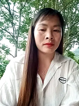 Snapshot of Bling_sexy chatting on 12, 4, 2026 Bling sexy online show from 12, 4, 2026