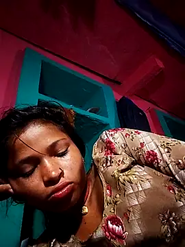 Snapshot of Jyoti_rathor chatting on 3, 8, 2026 Jyoti rathor online show from 3, 8, 2026