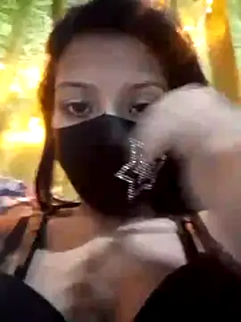 Snapshot of Maliha_Chowdhury chatting on 11, 5, 2026 Maliha Chowdhury online show from 11, 5, 2026