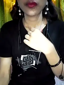 Snapshot of Maliha_Chowdhury chatting on 25, 5, 2026 Maliha Chowdhury online show from 25, 5, 2026