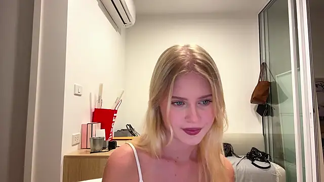 Snapshot of Slay_Swag chatting on 5, 2, 2026 Slay Swag online show from 5, 2, 2026