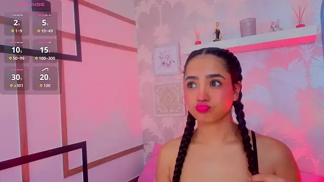 Snapshot of Emma_Thompssonn chatting on 2, 5, 2026 Emma Thompssonn online show from 2, 5, 2026