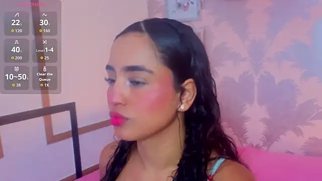 Snapshot of Emma_Thompssonn chatting on 20, 5, 2026 Emma Thompssonn online show from 20, 5, 2026