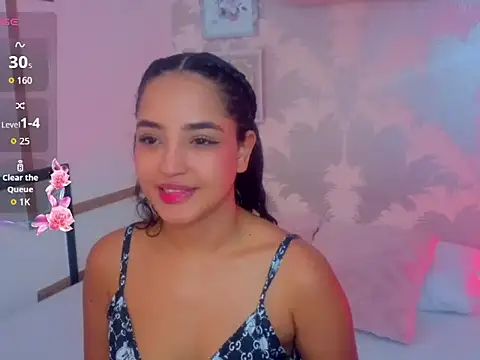Snapshot of Emma_Thompssonn chatting on 29, 5, 2026 Emma Thompssonn online show from 29, 5, 2026