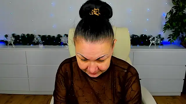 IrissMoon online show from 17, 1, 2026