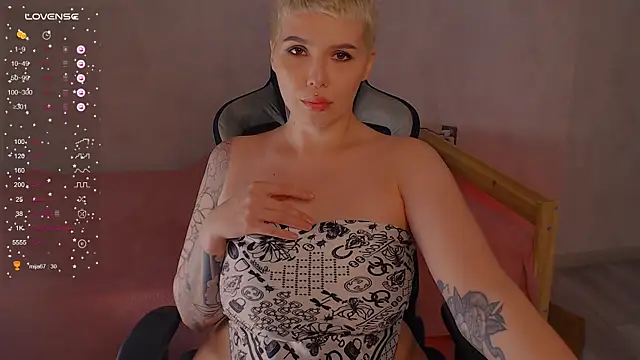 Elise Day online show from 24, 6, 2026