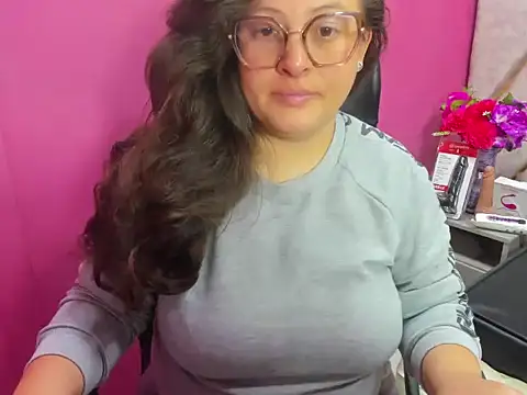 Sarah Boobs  online show from 31, 3, 2026