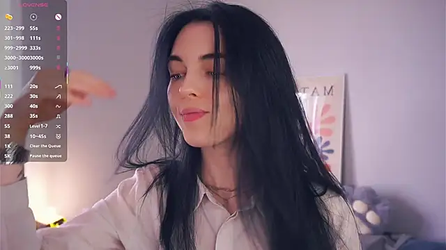 Snapshot of MirnaTellado chatting on 23, 4, 2026 MirnaTellado online show from 23, 4, 2026