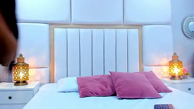 AbannyRogerss online show from 15, 5, 2026
