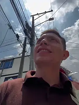 santiObrero online show from 16, 3, 2026