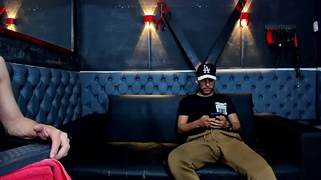 Angel Villareal online show from 6, 2, 2026