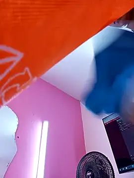 mitzukywinteer online show from 7, 2, 2026