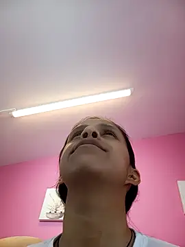 mitzukywinteer online show from 9, 2, 2026