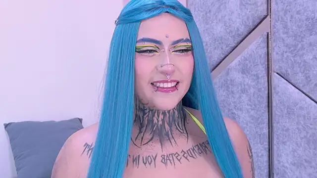 MaloryGrey  online show from 18, 1, 2026