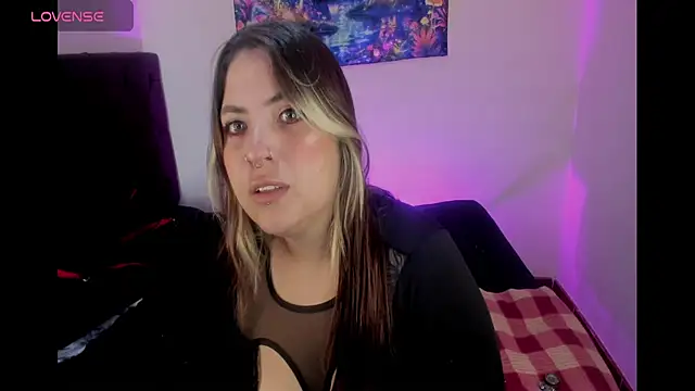 Snapshot of lunaa_rayy420 chatting on 3, 6, 2026 lunaa rayy420 online show from 3, 6, 2026