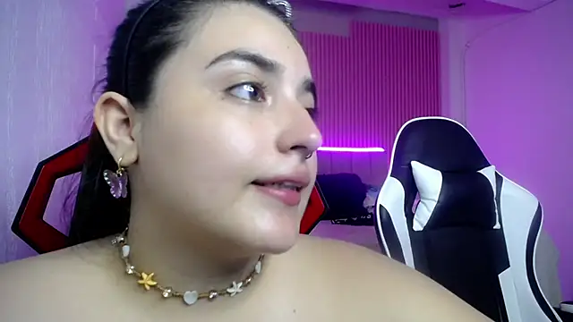 Snapshot of sonic_jess07 chatting on 22, 6, 2026 sonic jess07 online show from 22, 6, 2026