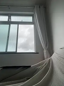 peuba12 online show from 3, 3, 2026