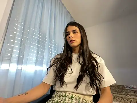 Lily WellGifted online show from 12, 3, 2026