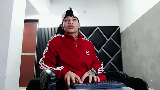 Dogan Renzo0 online show from 17, 1, 2026