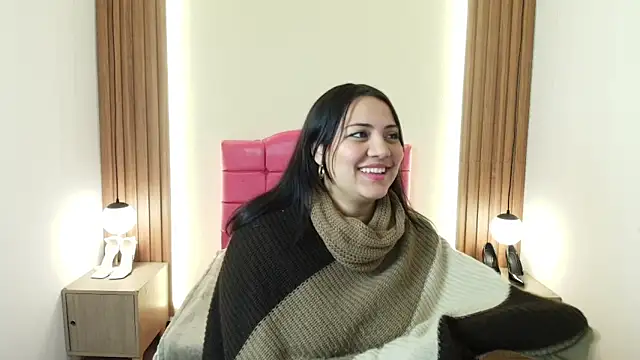 IvonneRoss  online show from 28, 2, 2026