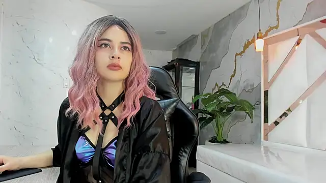 Qetsyah tf online show from 31, 3, 2026