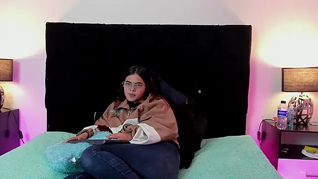 Snapshot of queen_missy chatting on 21, 5, 2026 queen missy online show from 21, 5, 2026