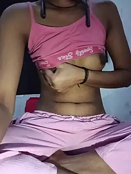 Snapshot of muskan-143 chatting on 17, 2, 2026 muskan-143 online show from 17, 2, 2026