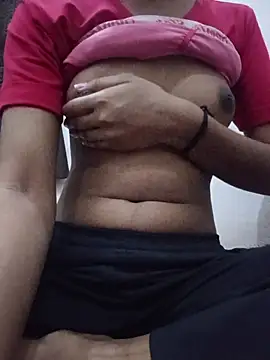 Snapshot of muskan-143 chatting on 4, 3, 2026 muskan-143 online show from 4, 3, 2026