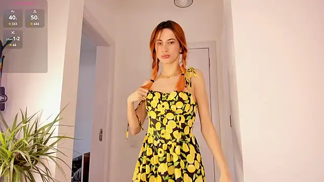 Snapshot of KikkoLee chatting on 3, 3, 2026 KikkoLee online show from 3, 3, 2026