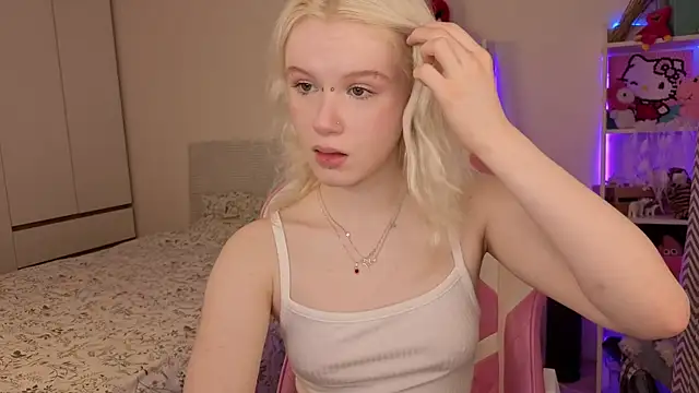 Snapshot of Mia_WaterFall chatting on 21, 3, 2026 Mia WaterFall online show from 21, 3, 2026