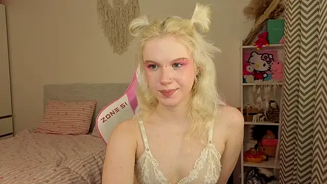 Snapshot of Mia_WaterFall chatting on 26, 3, 2026 Mia WaterFall online show from 26, 3, 2026