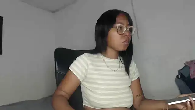 girl sexy27 online show from 25, 2, 2026