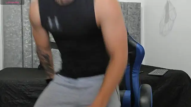 Calvin Hunter online show from 11, 4, 2026