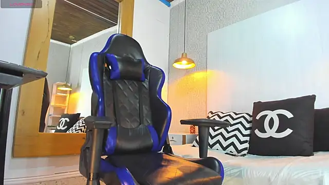 Dusan Grey77 online show from 20, 2, 2026